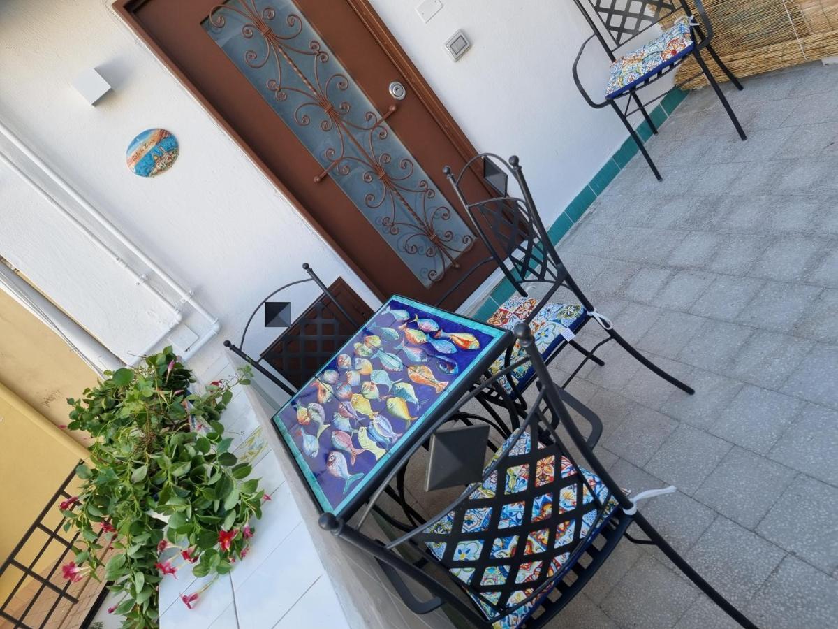 Cala Di Luna House Bed & Breakfast Vietri Bagian luar foto